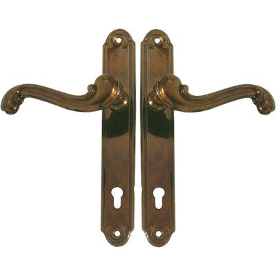 MANIGLIA BAROCCO PLACCA FORO SAGOMATO OTTONE BRONZATA Q8 I.MM 90 CF=PZ 2